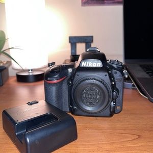 Nikon d750 like new FULL FRAME